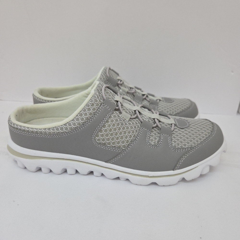 Propet NWOT Women's Gray Athletic Slip-On Shoes SIZE 8